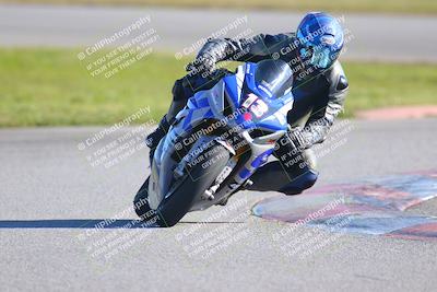media/Jan-20-2023-Fastrack Riders (Fri) [[f2ad32aba3]]/Private/session 5 turn 13/